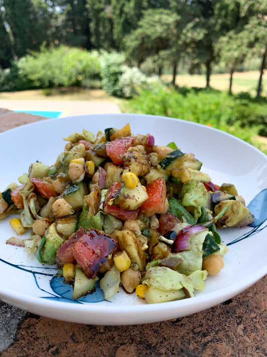 Zo maak je snel een gezonde en vullende salade